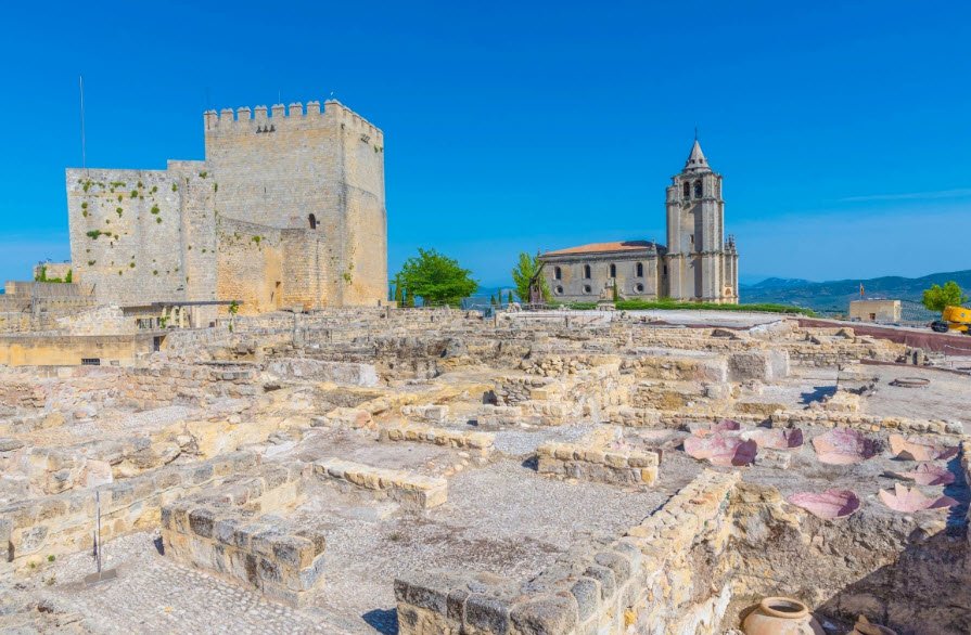 Fortaleza da Mota de Ois, Spain